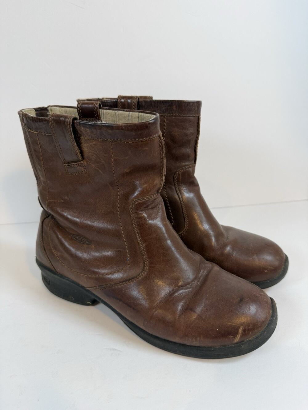 KEEN Tyretread Chelsea Ankle Boots Womens 10 Brown Leather Pull On